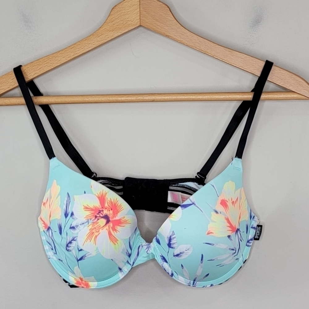 PINK Victoria's Secret | Tropical Floral Push-Up Bra Size 32D